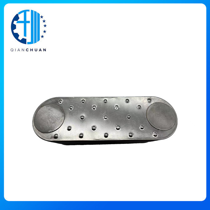 Excavator Diesel Engine Spare Parts D7D 15P Oil Cooler Core 20715681 8130186 For VOLVO