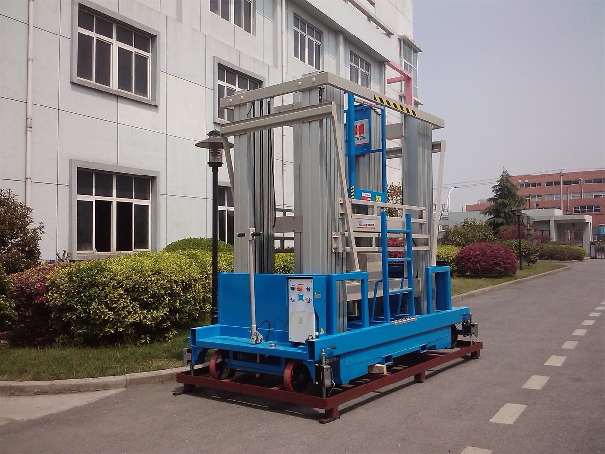 One Person Self Propelled Elevating Work Platforms 22m For Maintenance Service