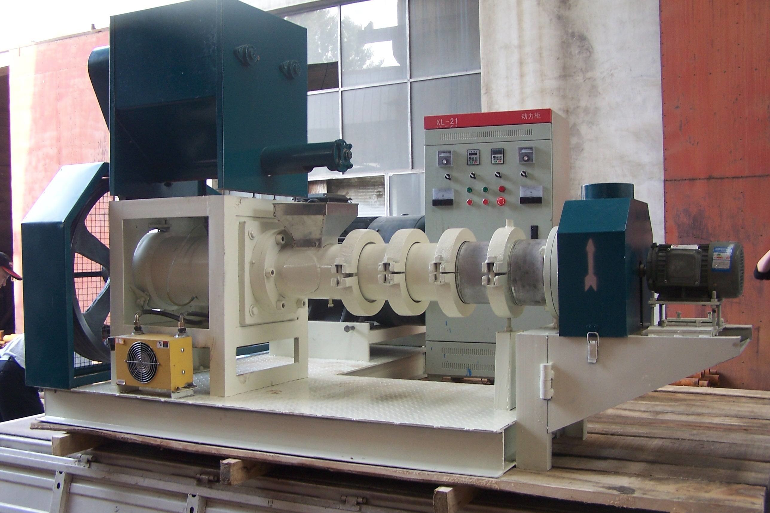 Dry dog cat food making machine manufacturers,dog food extruder production line,equipment for dog food