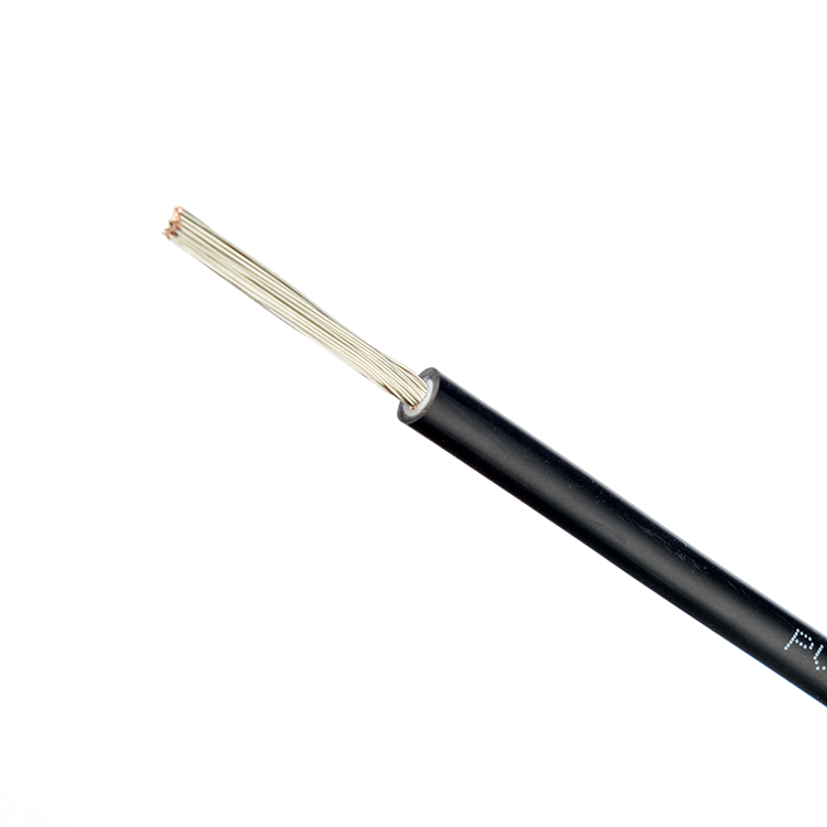 XLPO Insulation 3M DC Solar Extension Cable 1X4mm2 with PV004 Male and Female PV Branch Connectors 40 P Copper Conductor