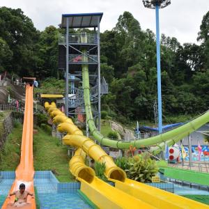Quality High Strength Adult Water Slide Fiberglass Water Slide Height Adjustable Design wholesale