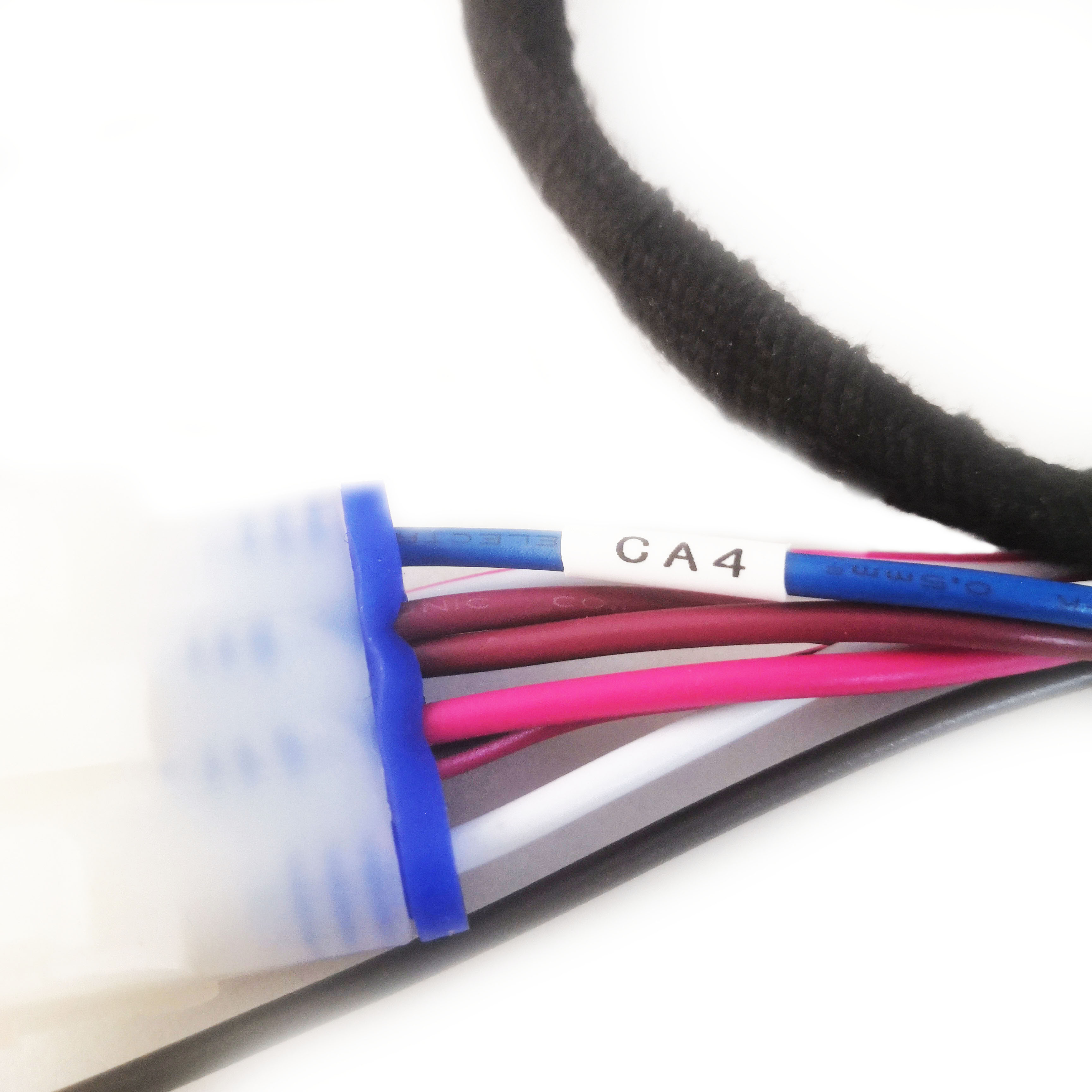 Custom H4 Headlight LED Light Bulb Socket Wire Wiring Harness for EURO Market Demand
