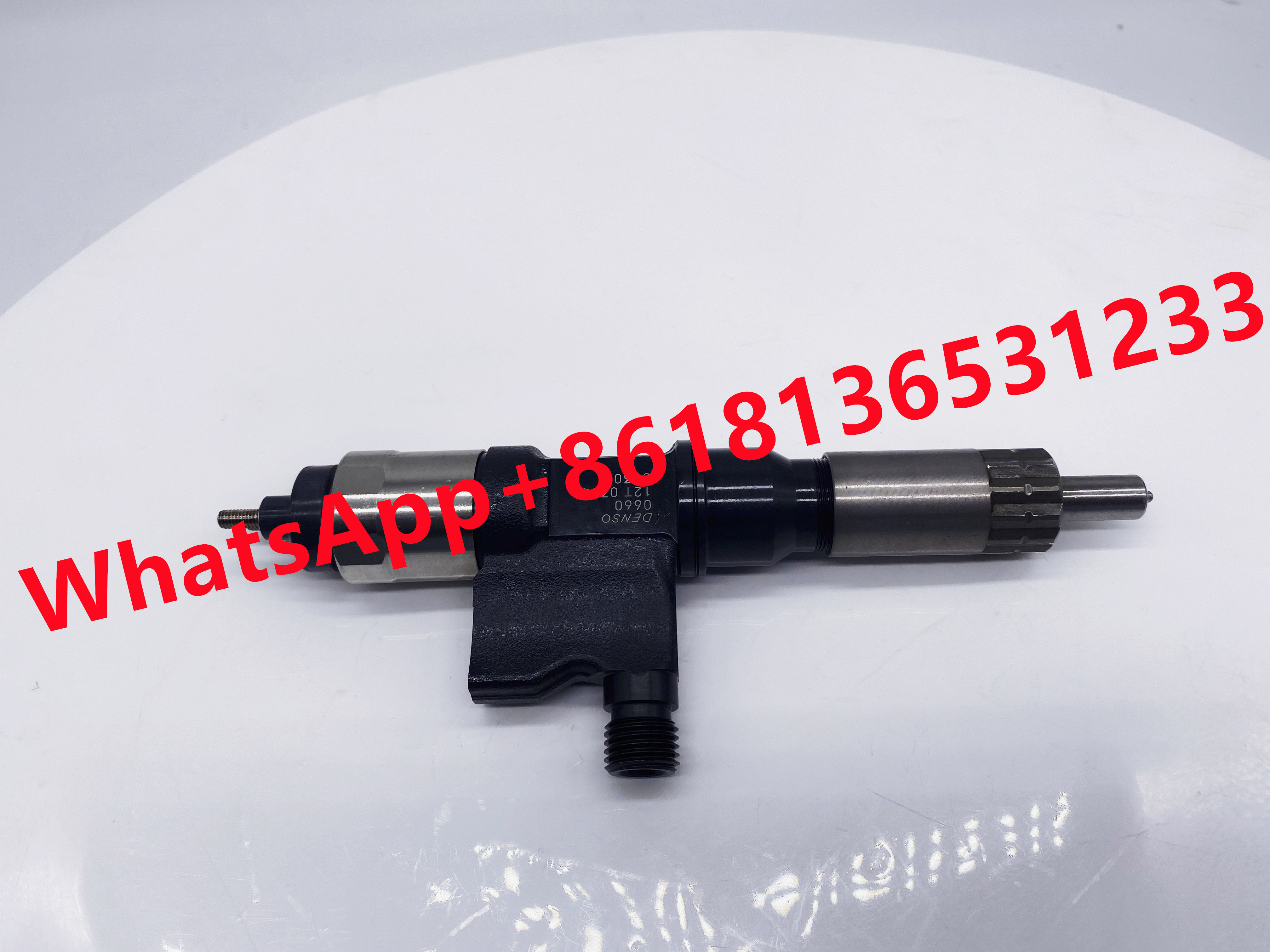 High Quality Diesel Fuel Injector 295050-1760 1465A439 Common Rail Fuel Injection Nozzle 295050-1760 1465A439