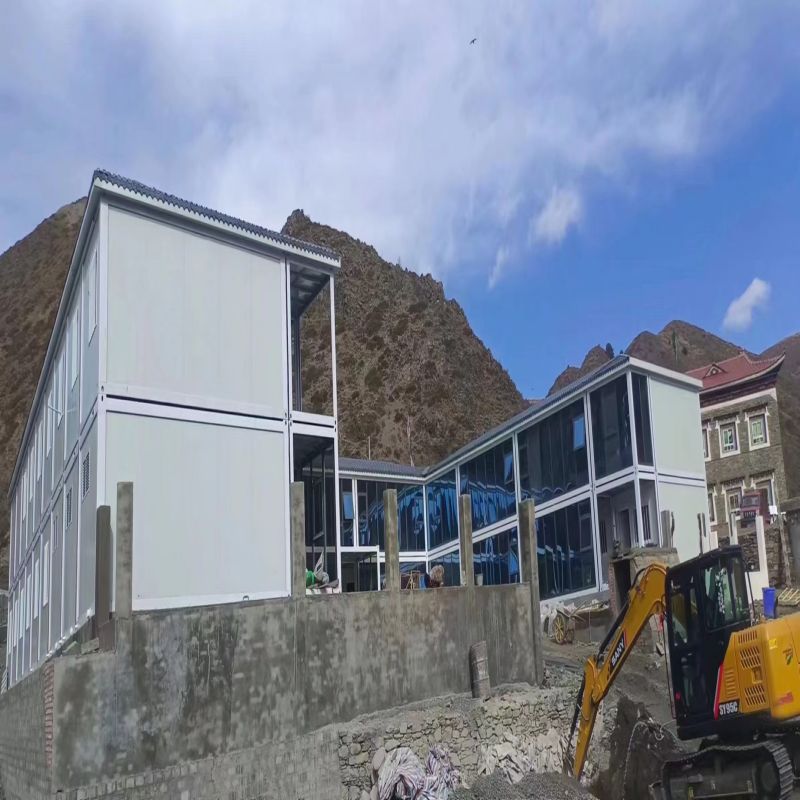 Modern White or Customized Color Prefabricated Casas for Office Apartment Living Homes