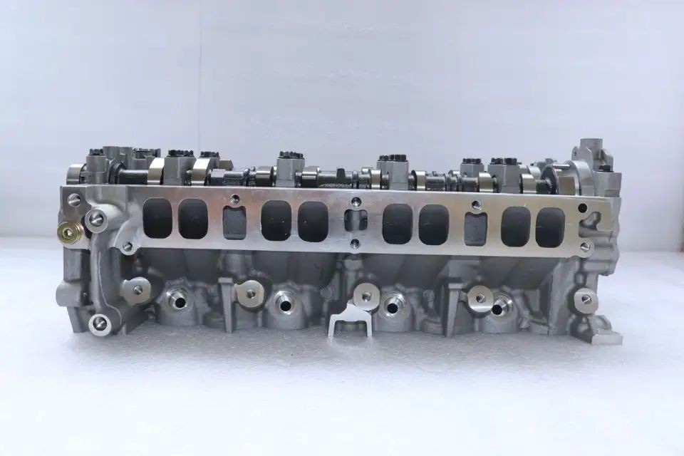 Standard Size Auto Parts Ford 2.0T Cylinder Head Assy For Ford