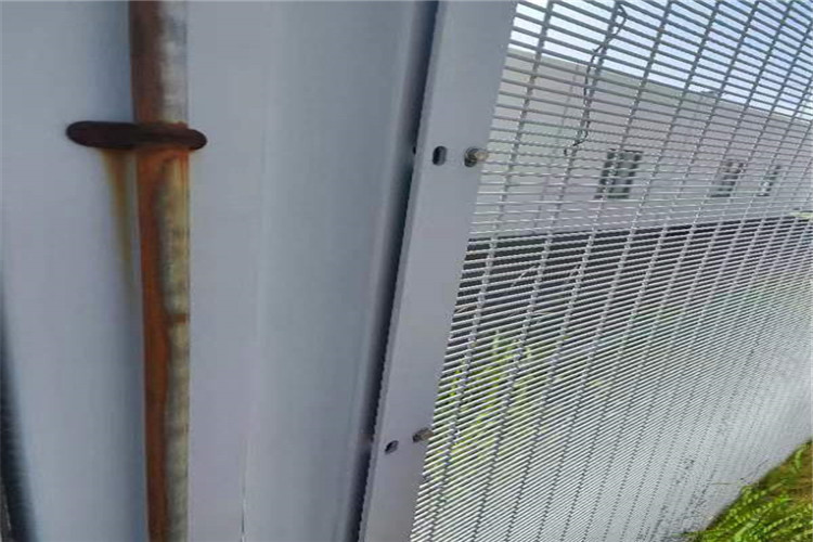Powder Coated Wire Mesh Fence Panels Security Welded 358 Prison Mesh Fencing