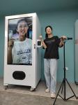 Big Touchscreen Combo Snack And Soda Advertisement Sprial Cash Payment English
