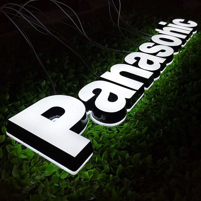 Custom LED Backlit Acrylic Sign Three Dimensional effect Long life cycle