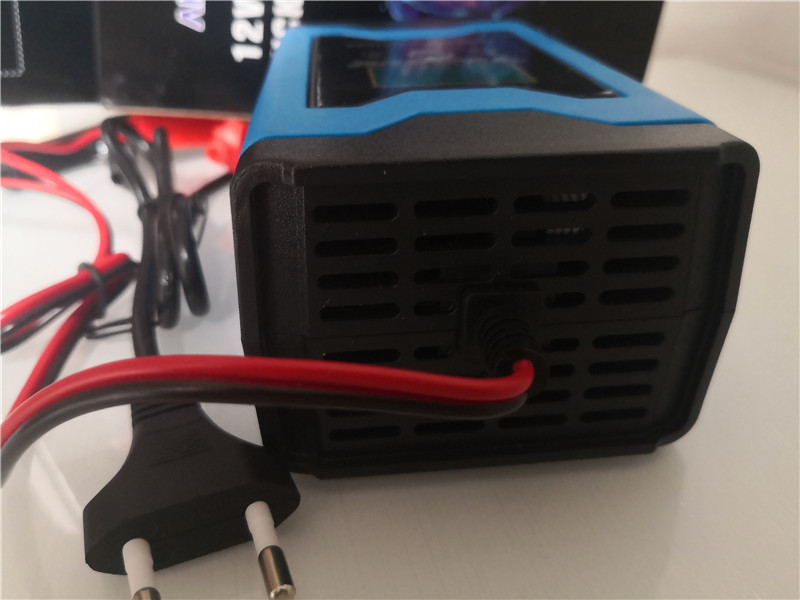 12V 6A car battery charger 12V 6A smart Lead Acid battery charger 12v6a Motorcycle Car Battery Charger with CE RoHS
