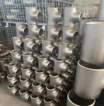 316 304 Reducing Stainless Steel Tee Fittings KS Butt Weld 48 X 22 Inch