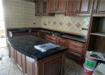 Veins Luxury Quartz Prefab Stone Countertops For Kitchen Dinning Table