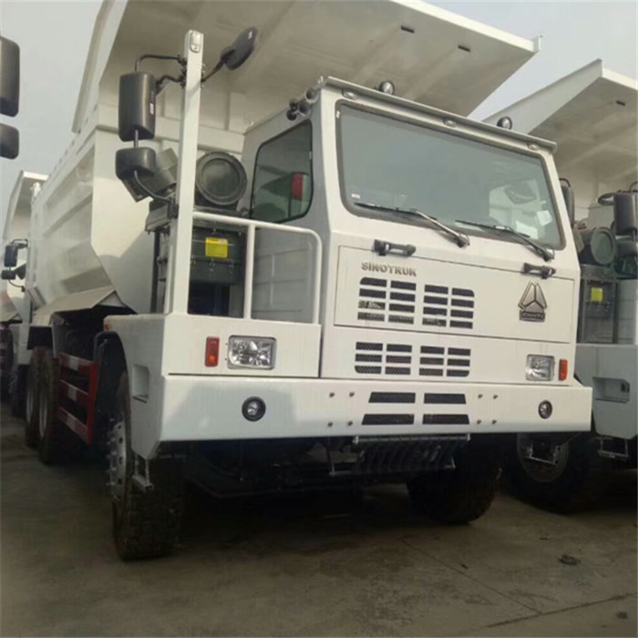 Sinotruk HOWO 70ton mining dump truck