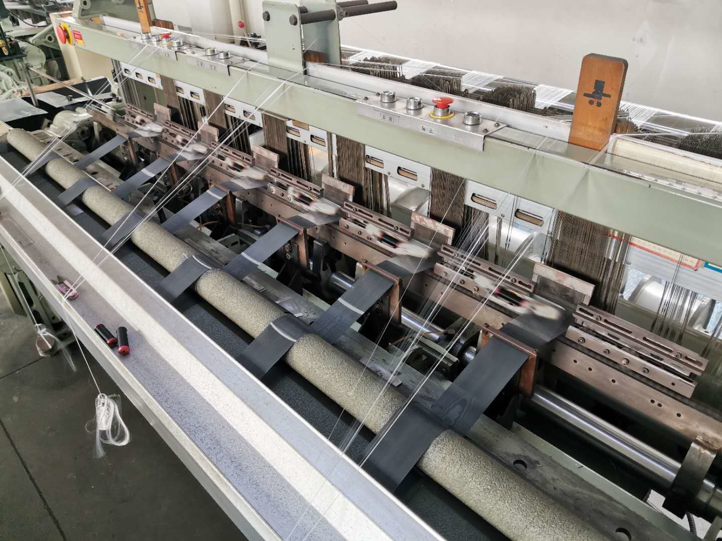 Lattice Aprons / Compact Mesh Aprons Spinning Spare Parts For Compact China 4-Roller Compact Shakespeare Silk