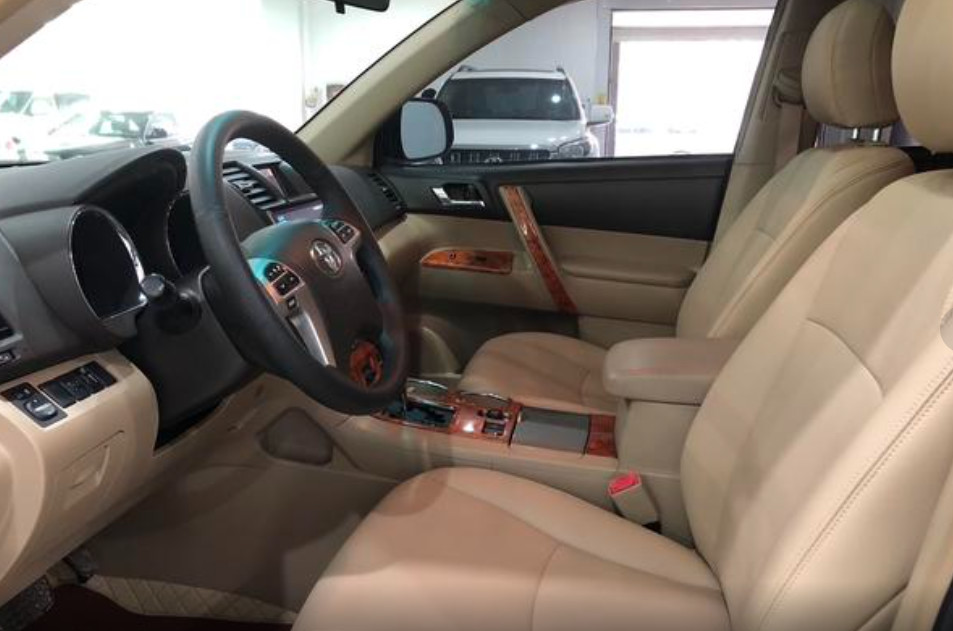 Highlander 2012 3.5L 4WD 7-seater Luxury Version GAC Toyota Mid-size SUV Gasoline 3.5L 273HP V6