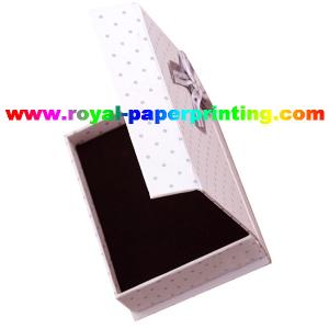 Quality high quality customize luxury cosmetic / jewelry paper box printing wholesale