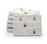 Custom Jewelry Display Sets White PU Faux Leather Jewelry Display Pendant Trays