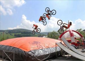 Quality Customized Big Trampoline Park Inflatable Foam Pit Freefall Air Bag wholesale