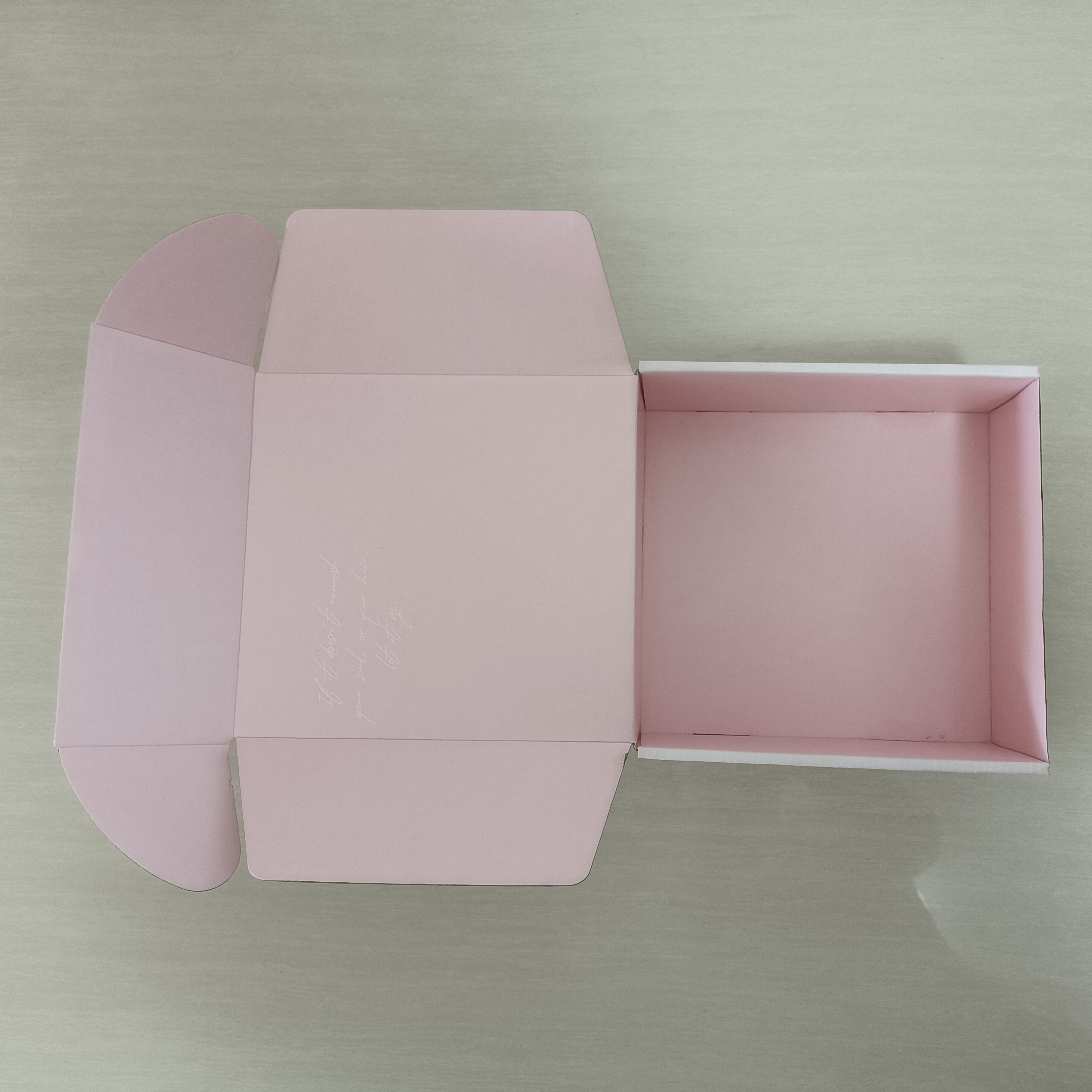 Customer's Specific Requirement Paper Packaging Gift Box Customizable and Recyclable