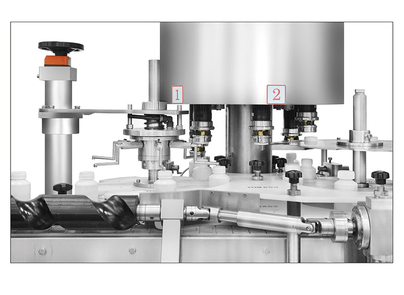 Stainless Steel Automatic Capping Machine Rotary PLC Controlled For Bottle