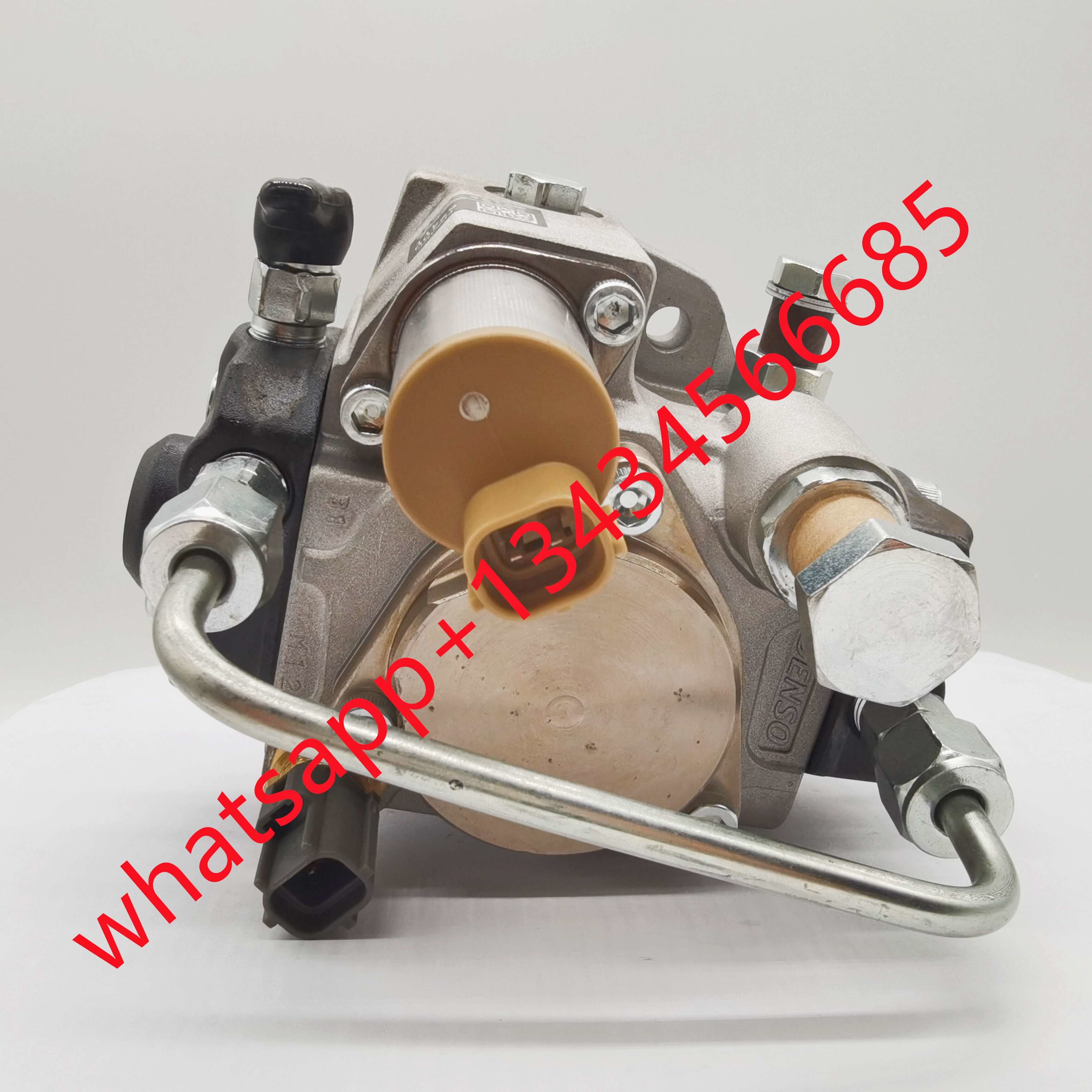 100% original and new fuel pump 294000-0823,294000-0290, 294000-0293, 294000-0294 for 33100-45700 ,3310045700