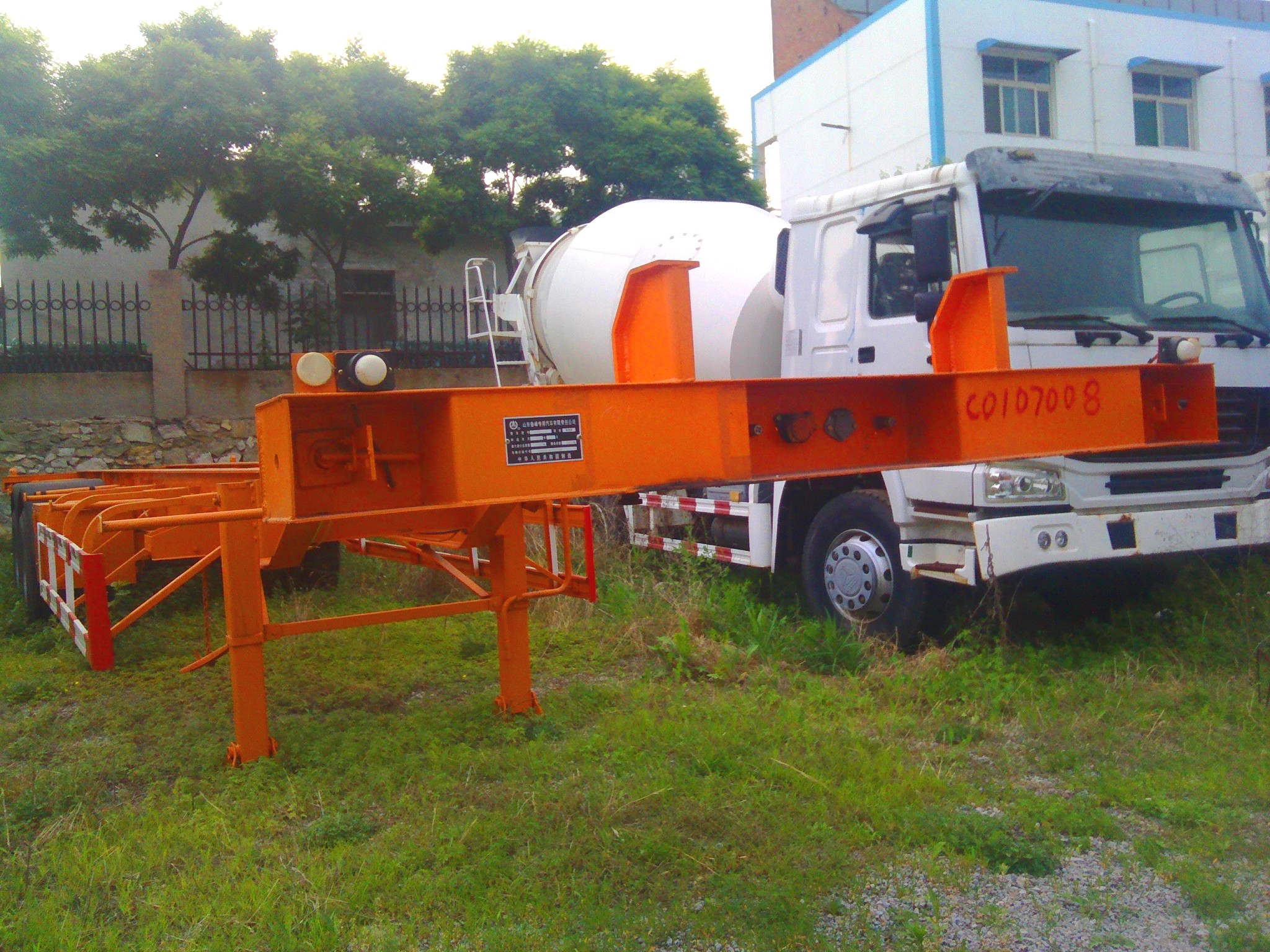 3 AXLES/60T TRACTOR SKELETON TRAILER,40 FOOT/ 45 FOOT CONTAINER SEMI TRAILER