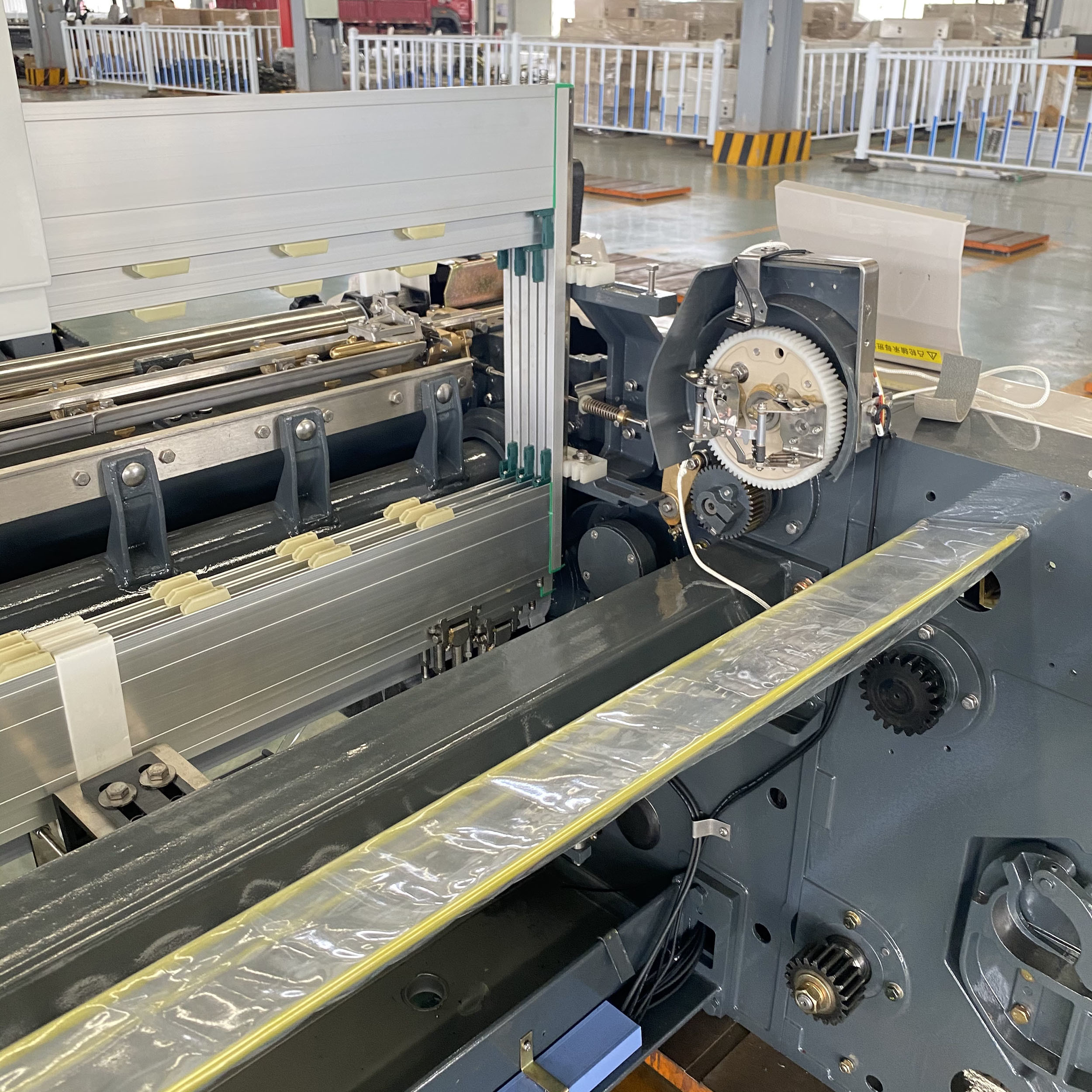Water Jet Loom Textile Weaving Machine