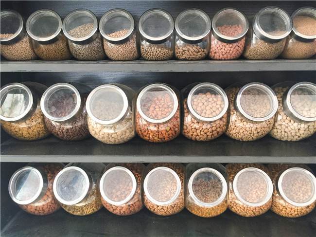 300-400kg/H Fish Feed Processing Line Easy Operation Low Energy Consumption