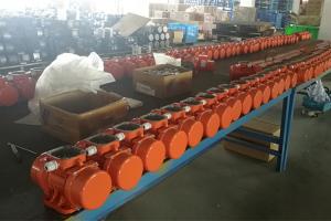 Quality 2.2KW External Concrete Vibrator 10 Kn 100%Copper Coil ISO9001 Certification wholesale