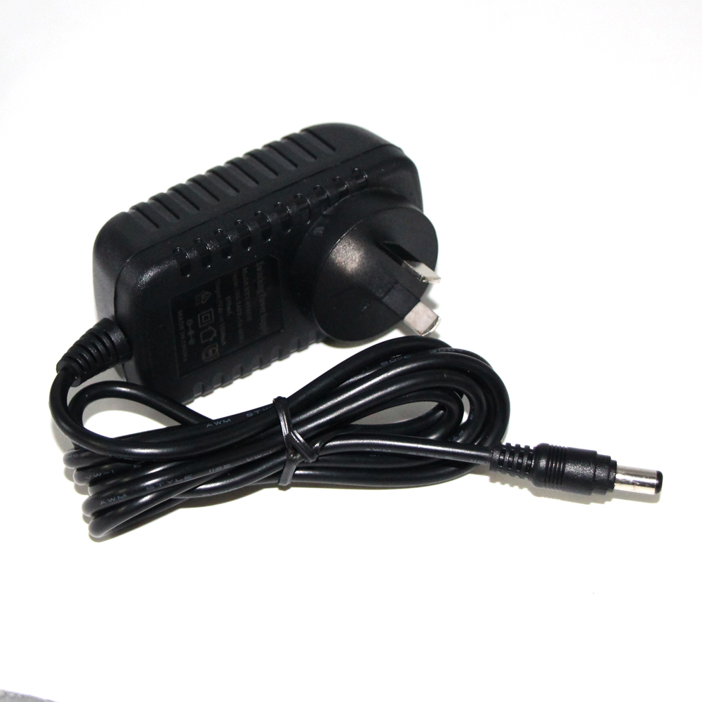 Short Circuit Protection 65W GaN Charger with QC4.0 PD and USB C Ports EU/US/UK Plug