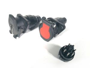 Quality Black Trailer Plug Socket Heavy Duty 7 Pin Trailer Wiring Plug Adapter wholesale
