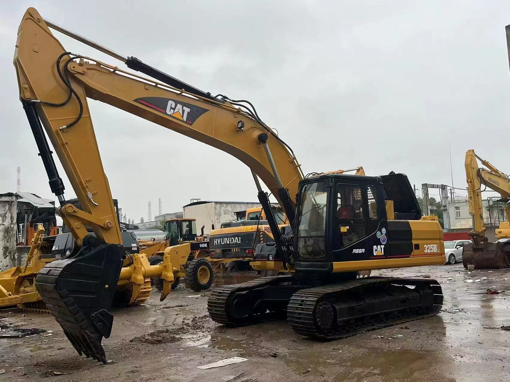 Original Brand 168 Kw Power Used CAT 325BL Caterpillar 25Ton Excavator Second Hand Digger
