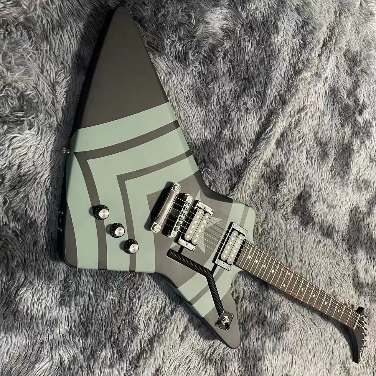Custom Grand Explorer Electric Guitar Pipe Body