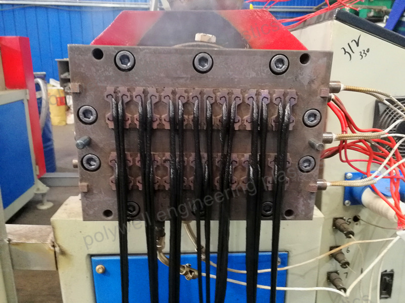 Nylon66 GF25 Strip Extruding Machine 750kg per Day Capicity With Single Screw