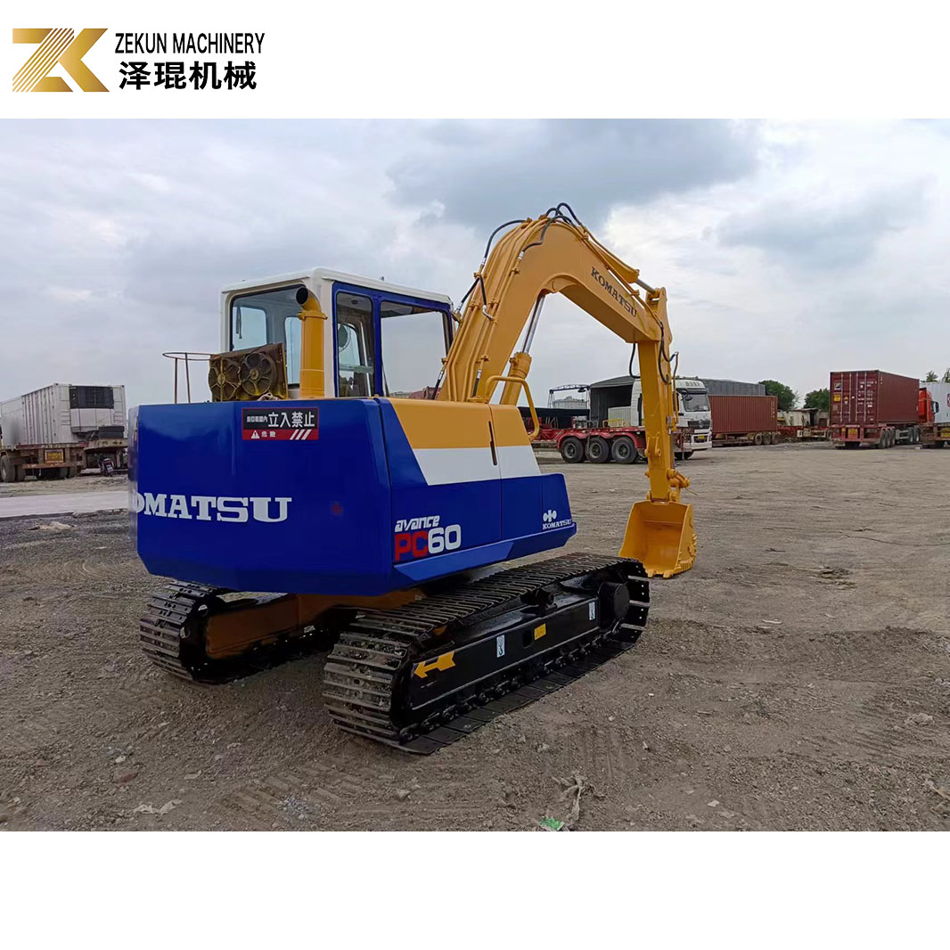 Used Komatsu PC60 Excavator from Japan 4001-6000 Hours 0.36m3 Bucket