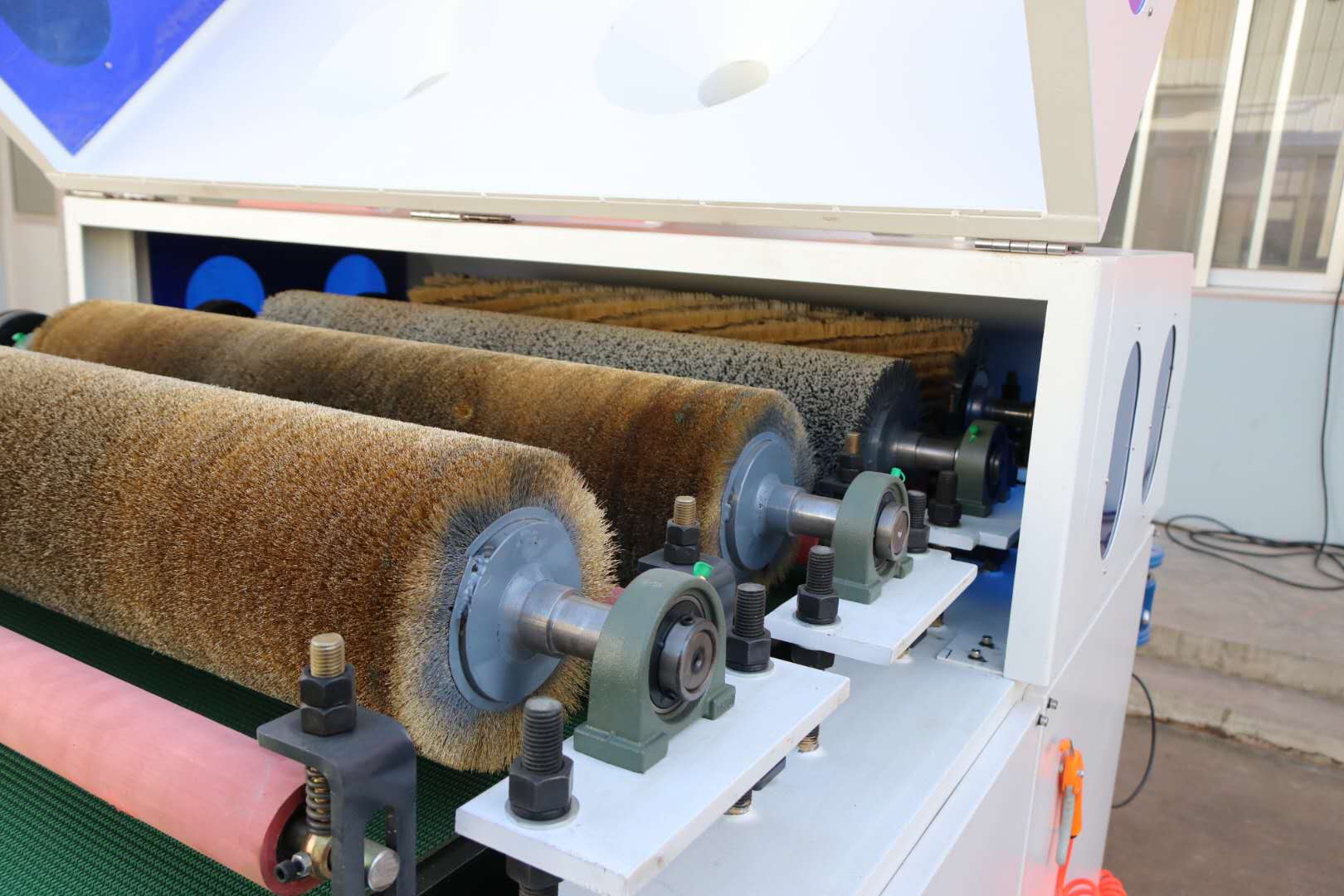 DT1000-4K Steel Wire Brush Sander for Machinery Repair Shops to Roughen Wood Surface