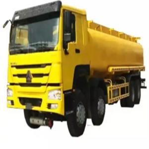 Quality Safe And Stable SINOTRUK 8x4 4x2 Aluminum Refueler Truck HOWO 34000 Liter Large Capacity wholesale