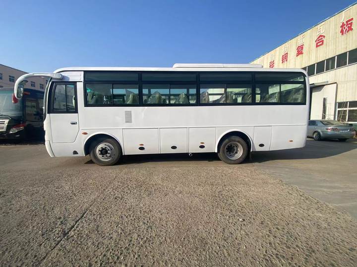 7m 35 Seater Front Engine Used Coach Bus Manual Transmission Max Speed 71 90 km/h