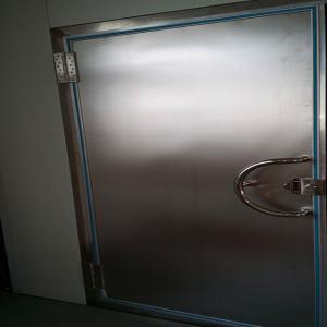 China Swing EMI RF Shielded Door Radio Frequency Shielding Material 900x1900mm high quality on sale