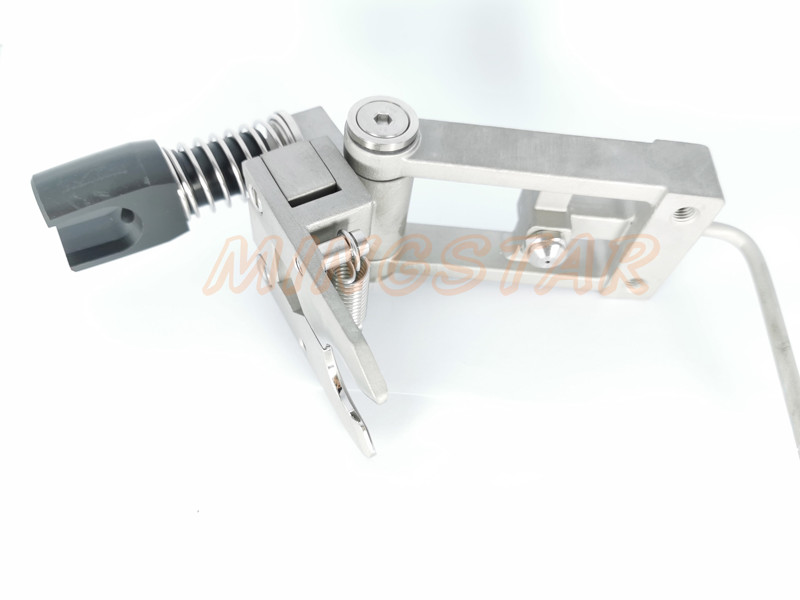 Stainless Filling Machine Spare Parts Rinsing Gripper For Beverage Filling Equipment