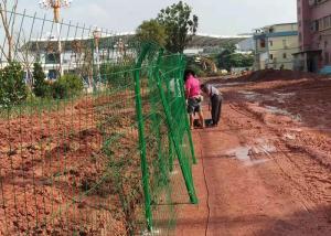 Quality Expressway Orchard Enclosure River Barbed Wire Fence wholesale