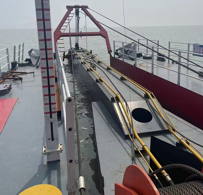 Custom Built Mud Csd Dredger Boat With A Red Color Tailored To Your Dredging Requirements