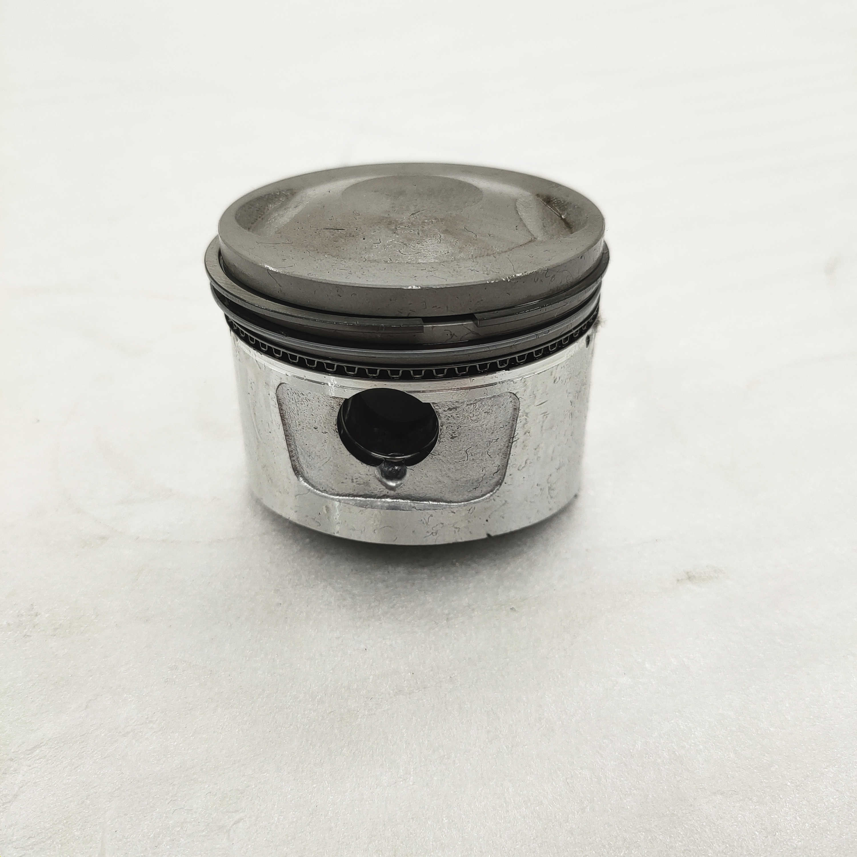 Machinery Engine Spare Parts Tricycle Piston Piston Pin Machining Order for Products