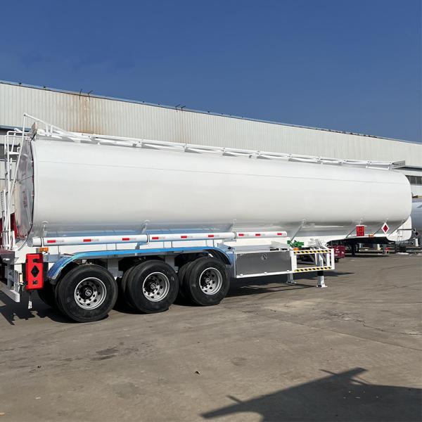 3 Axle 45,000 Liter 5 Cabin (Can Be Customized According To Customer Requirement