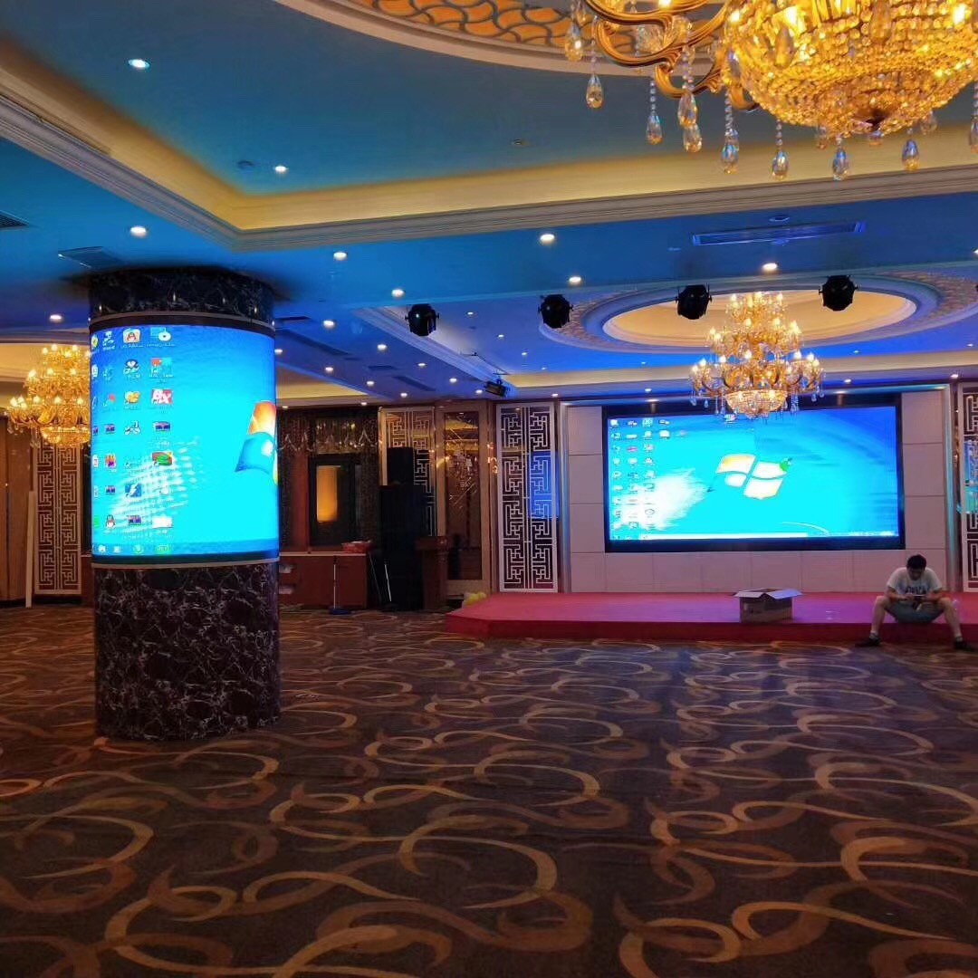 Pillar Type Indoor LED Sphere Display 4mm Pixel Pitch 1.4m Diameter 1.536m High
