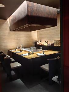 Quality Electric Restaurant Floor Standing Teppanyaki Grill Table wholesale