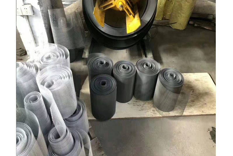 Low Carbon Galvanized Sheet Expanded Wire Mesh For Protection