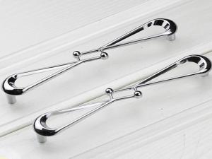 Quality Chrome Crystal Drawer Handles , Golden Antique Crystal Door Knobs Fashionable Cupboard Pulls wholesale