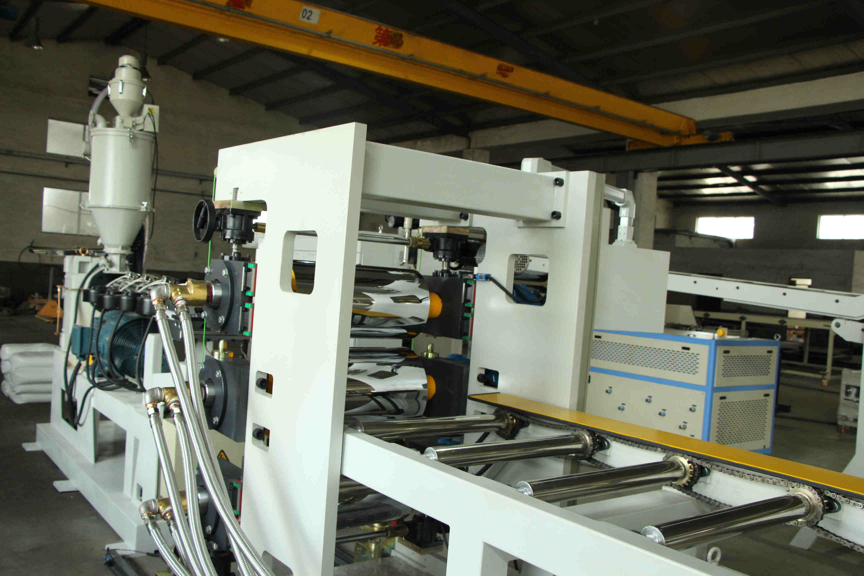 PP PE ABS PS Vacuum Forming Sheet Plate Extrusion Line With High Precision