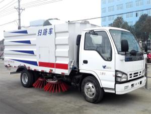 Quality Diesel Small Street Vacuum Truck , ISUZU Vacuum Road Sweeper With Water Tank wholesale