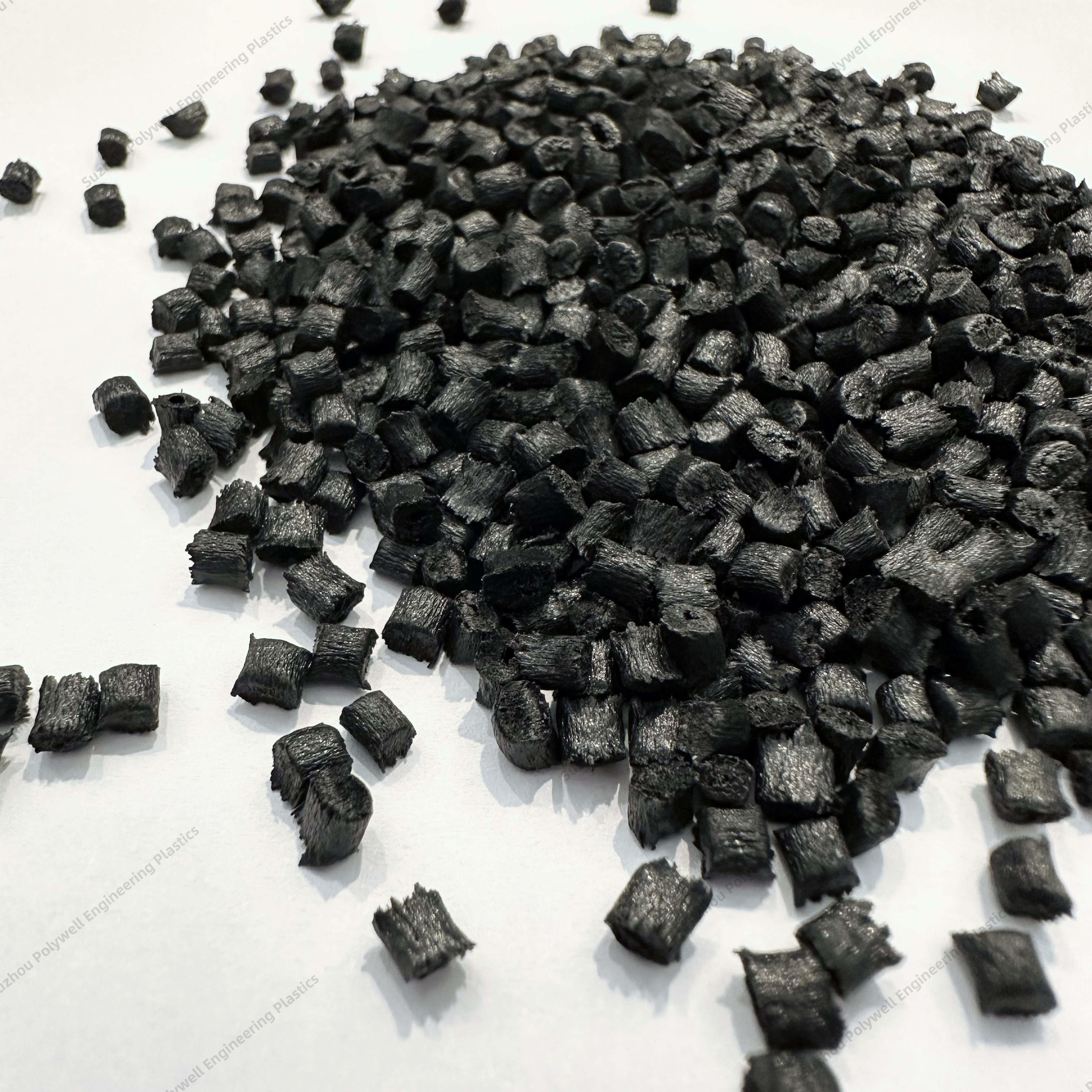 Customized Black Polyamide Nylon 66 Granules PA6 Plastic Material Granules Extrusion Recycling Material